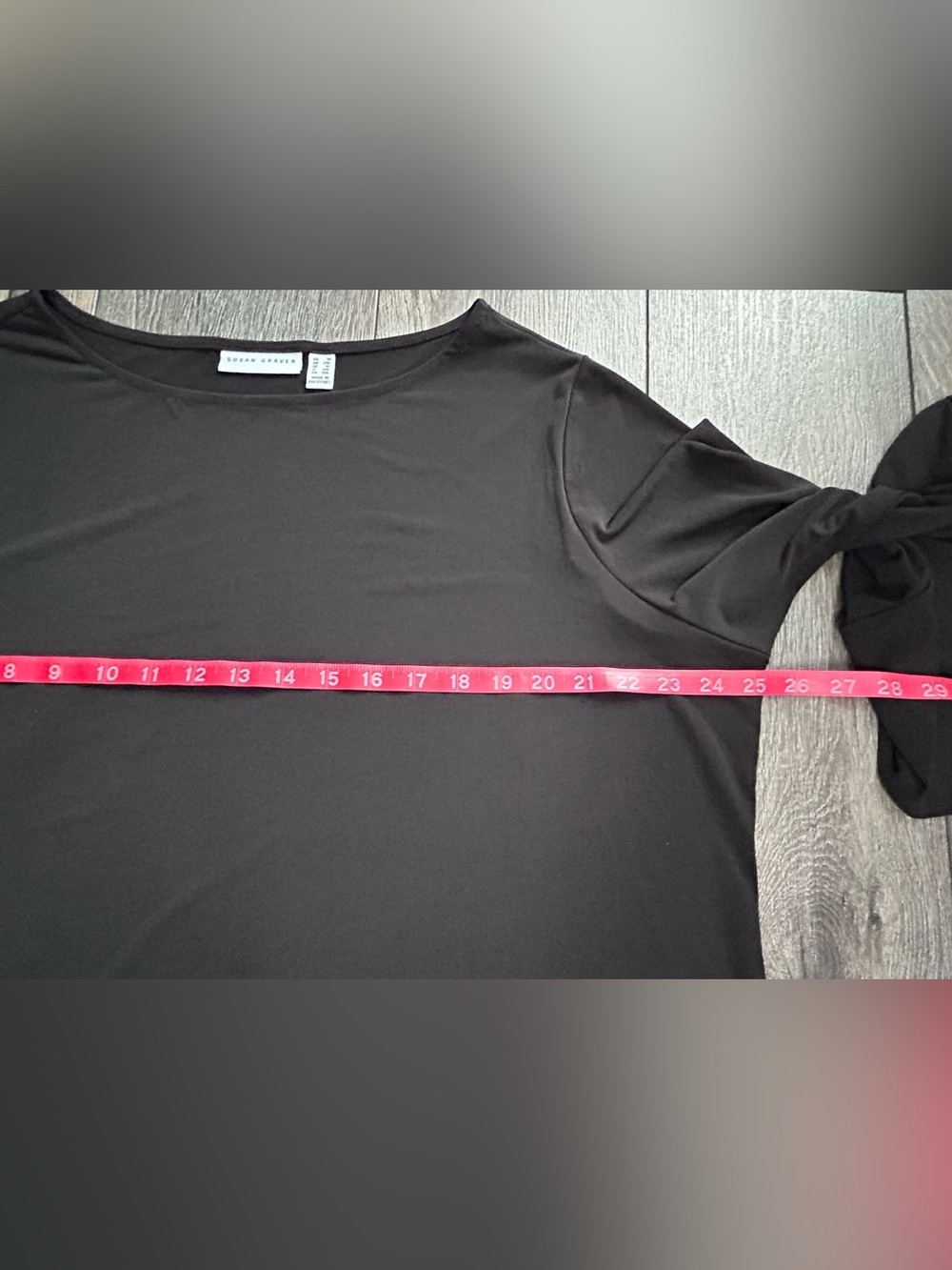 Susan Graver 1X Black Bell Sleeve Top Gold Contrast Liquid Knit Plus Size - Picture 8 of 15